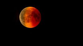 Цветно пълнолуние и лунно затъмнение в Скорпион: Какво да очаква всяка зодия