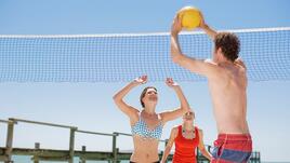 Фитнес лято: плажен волейбол 