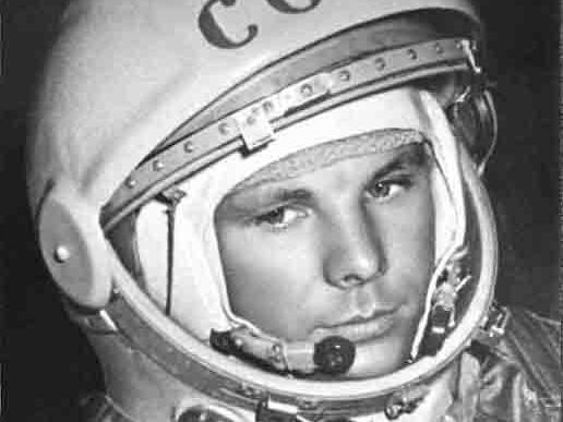 Слава Севрюкова: Гагарин не е първият космонавт!