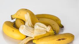 Нова мода в TikTok: Кора от банан вместо ботокс
