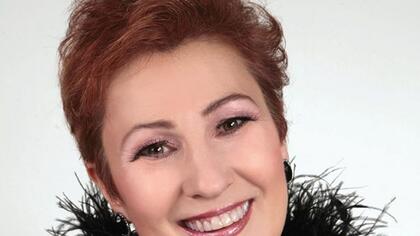 Ено как Мая Нешкова младее и на 66 г.