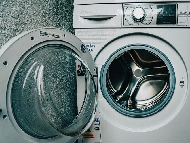 Лесно и без препарати: Как да почистите пералнята