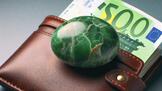 Финансов хороскоп за всички зодии през октомври 2025 г.