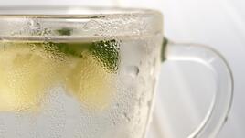 Само една газирана напитка дневно може значително да увеличи риска от чернодробни заболявания
