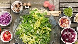 Диетата MIND: Хранителният режим, който подмладява мозъка с 2 години
