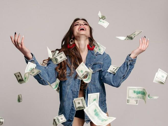 Три зодии, които ще имат късмет с парите пез април 2026 г.