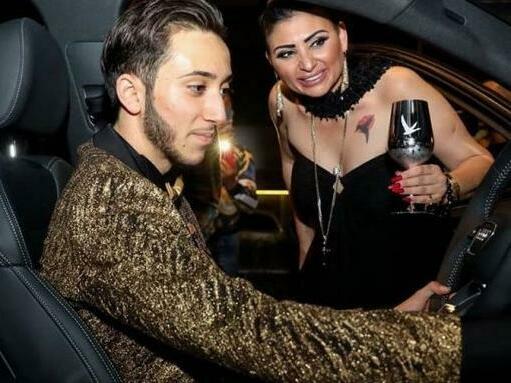 Случи на майка: Софка дари Лоренца с Lamborghini за 400 хиляди евро