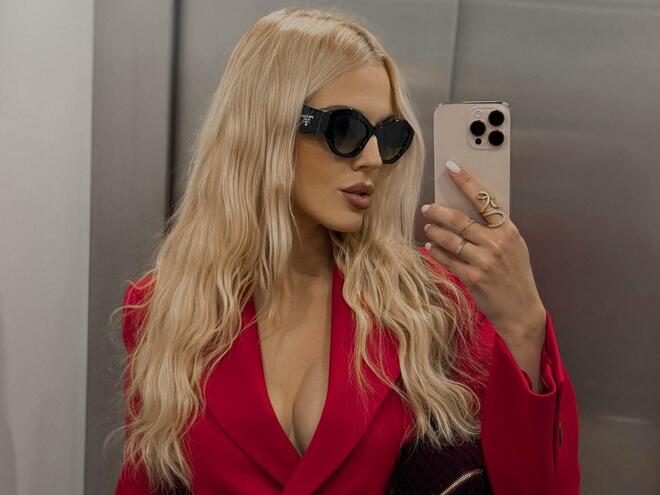 Напук на всички слухове: Хубавата Натали показа бебето с бащата Мартин Чой (СНИМКИ)