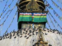 Пъстроцветните гледки на Катманду