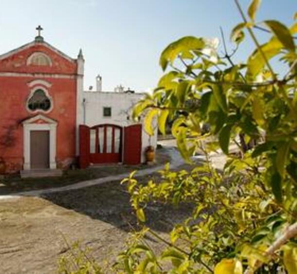 Релакс зона на седмицата: Masseria Torre Coccaro 