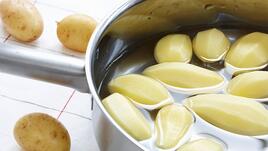 Кулинарен трик: ароматни варени картофи 