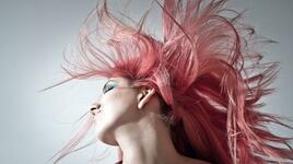 За бляскава коса: Подстригвайте се на пълнолуние