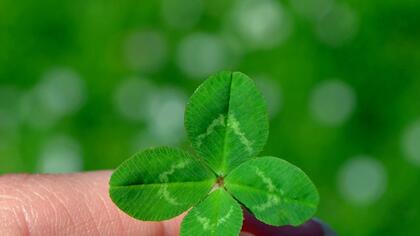 Ето кои зодии са големите късметлии през март
