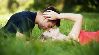 Любовен хороскоп за всички зодии през март