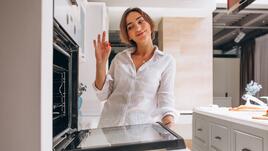 Чиста фурна без химикали