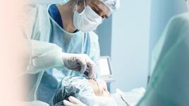 Пластичните хирурзи назоваха най-популярни процедури за 2025 г.
